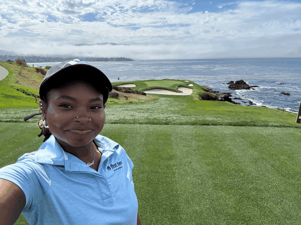A Rising Star at Gillespie: Alina Amos’s Golf Journey